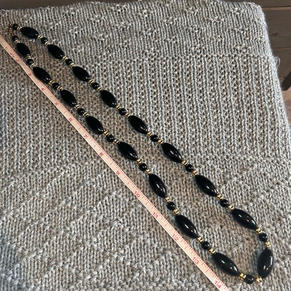 Bundle Of 3 Black Beaded Necklaces - Picture 10 of 10